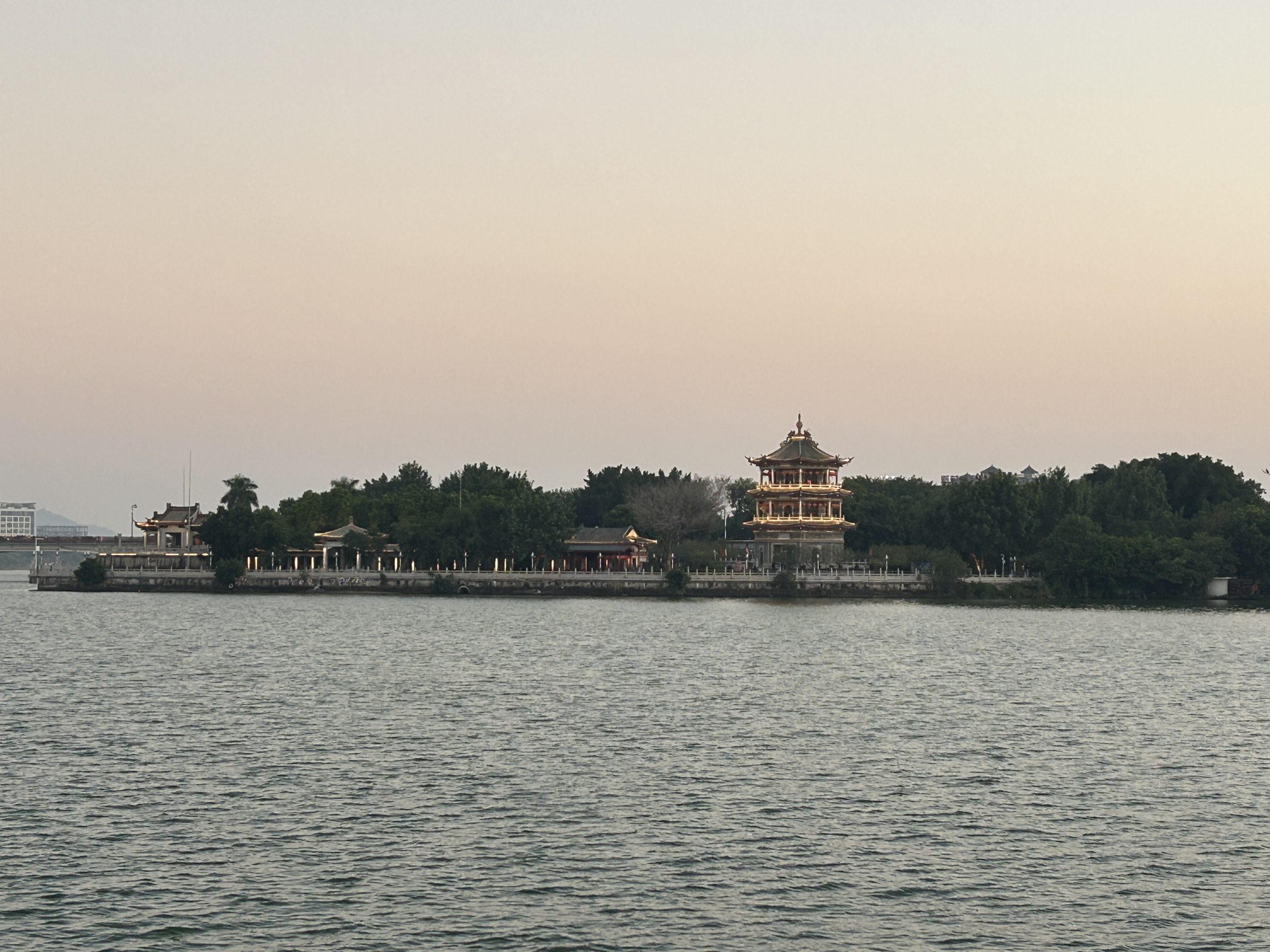 课堂内外：一位教师的自我进化